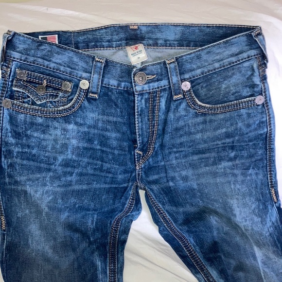 Jean - Picture 2 of 2